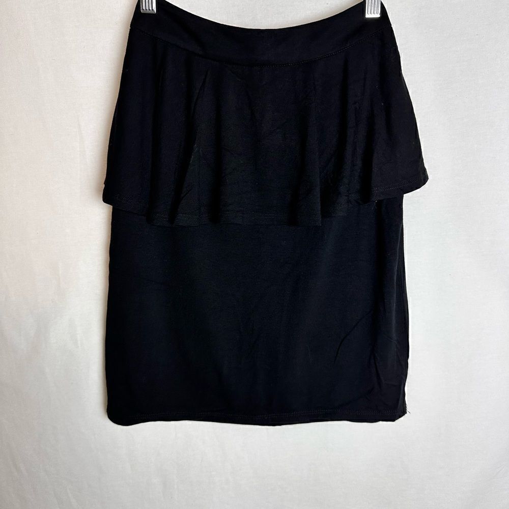 White House Black Market skirt